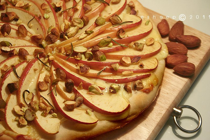 apple pizza-8